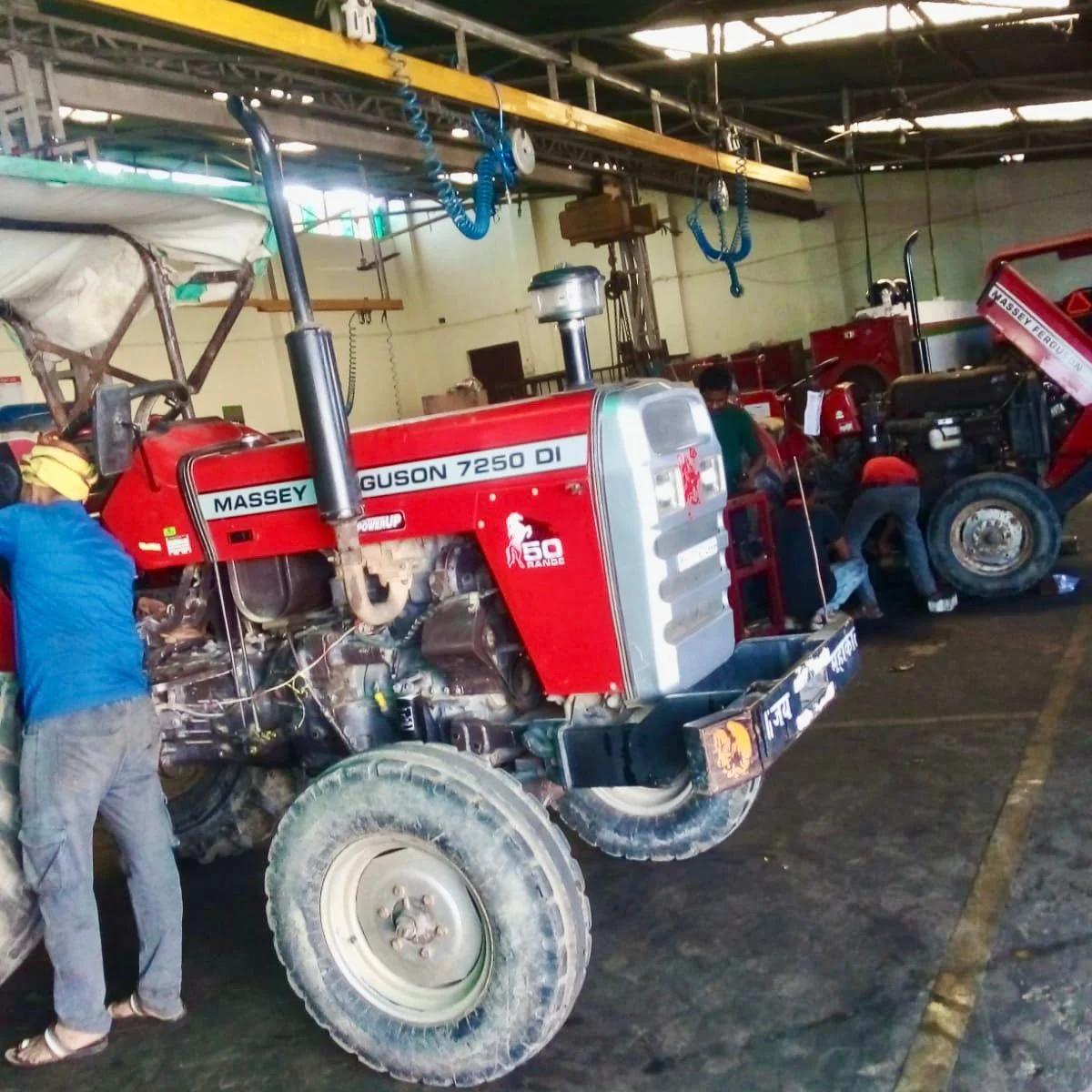 Kanchan Automobiles Massey Ferguson tractor workshop in Fatehpur
